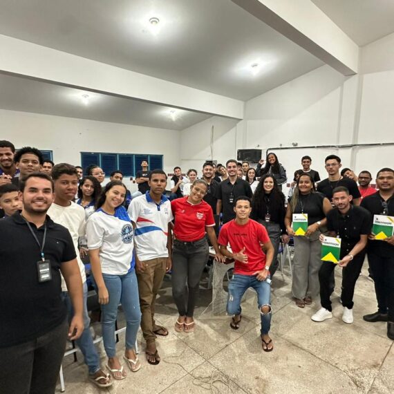 Projeto de Extensão do Curso de Direito leva conhecimento jurídico às escolas da região